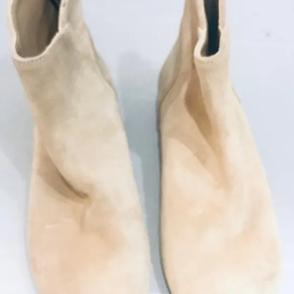 Delman suede beige boots