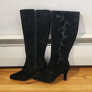 Diane Von Furstenberg Silk Assets Black Suede Beaded Sequin Boots Sz 6.5 NEW