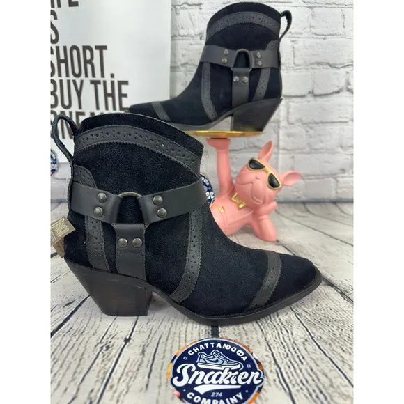 Dingo Gummy Bear Western Ankle Boots Womens 7.5 Black Suede Leather Bootie NEW