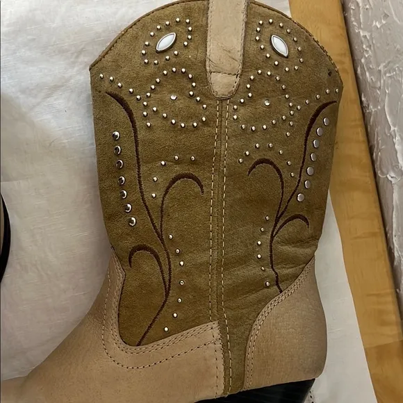 Dingo Tan Suede Leather Silver Rhinestone Studded Embroidery Heel Cowgirl Boots