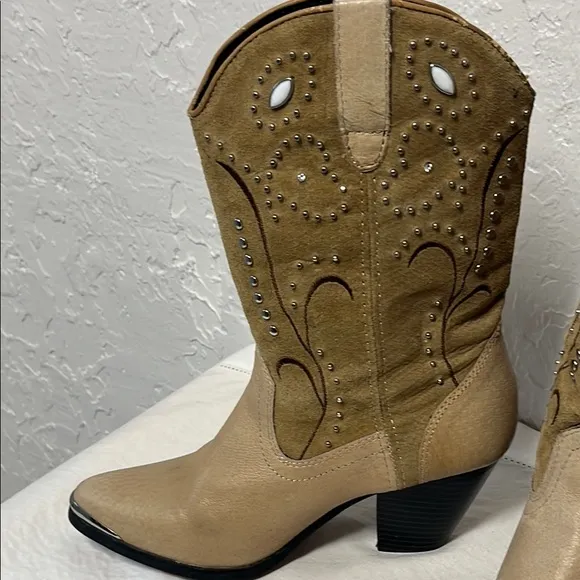 Dingo Tan Suede Leather Silver Rhinestone Studded Embroidery Heel Cowgirl Boots
