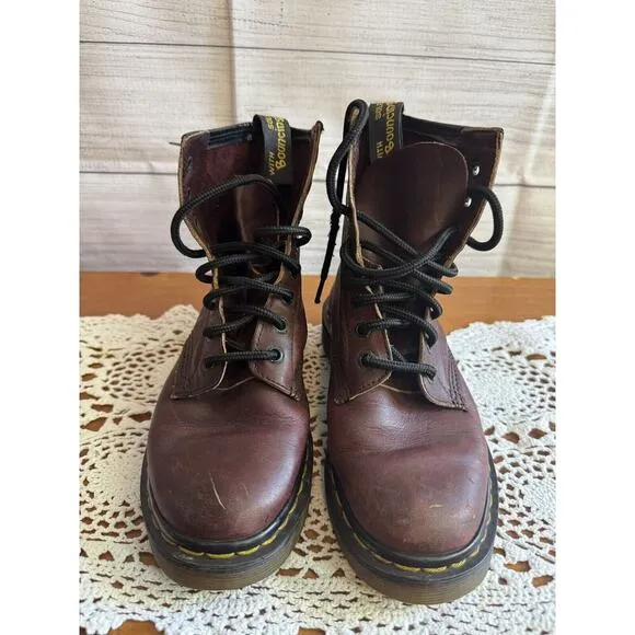 Doc Dr Martens Cherry Red Leather Boots Made In England 5 Mens/6 Wmns?‎ 8-Eye