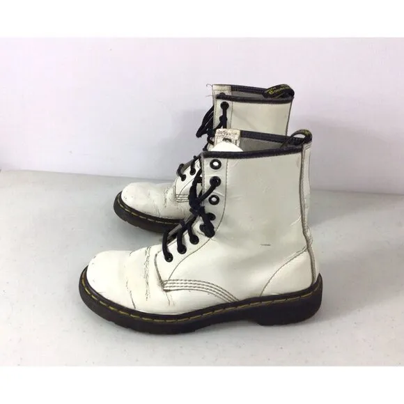 DOC MARTENS Leather Boots Womens 7