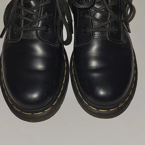 Doc Martens The Original 1460 Lace Up Black Leather Boots Women's Size 7