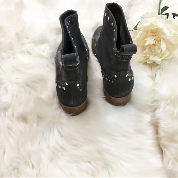 Dolce vita anthracite  studded leather boots