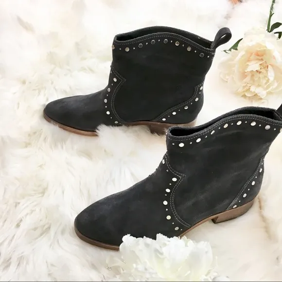 Dolce vita anthracite  studded leather boots
