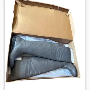 Dolce Vita Gray Leather Knee High Riding Boots size 7 New in box