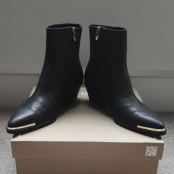 Dolce Vita Nonah Boots