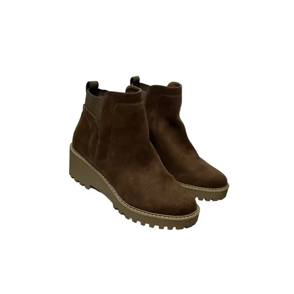 Dolce Vita Rango Ankle Boots Truffle Suede Lug Sole Booties Women’s Size 9.5