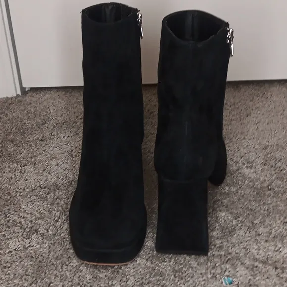 Dolce Vita Ulyses Suede Boots