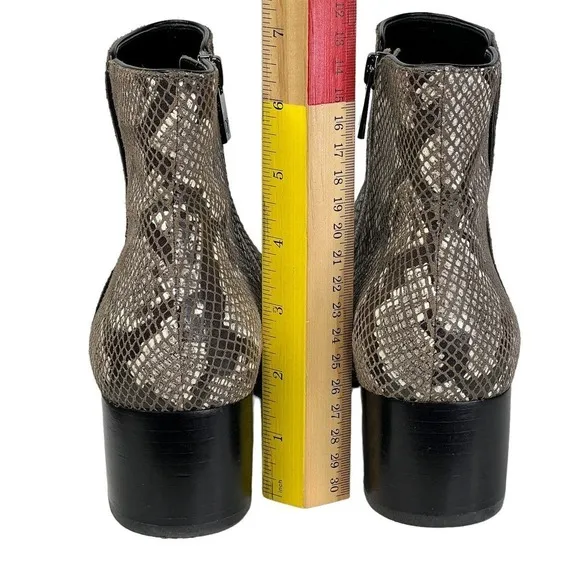 Donald J Pliner Cyrus Snake Brown Snakeskin Python Block Heel Bootie Boots 8