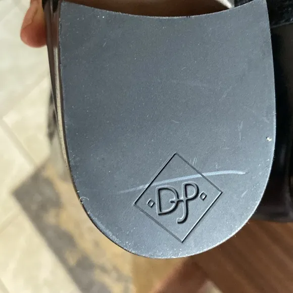 Donald J Pliner Nova boots. NWOB