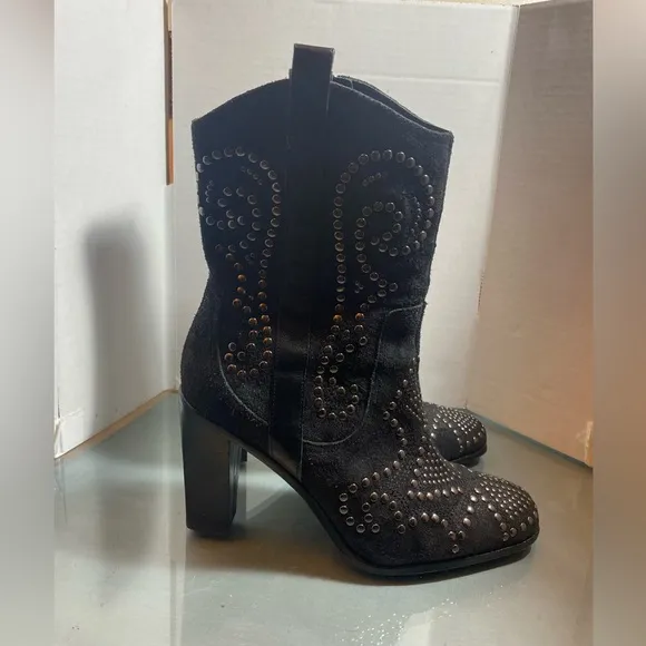 Donald J. Pliner Olivia Leather Boots | Color: Black/Silver | Size: 8