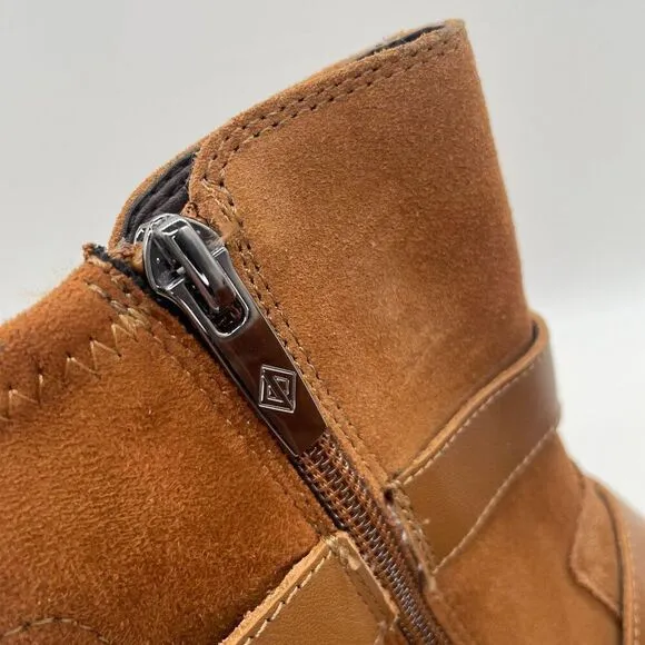 Donald Pliner Darby Ankle Boot Womens 5 Tan Suede Harness Strap Western Chunky