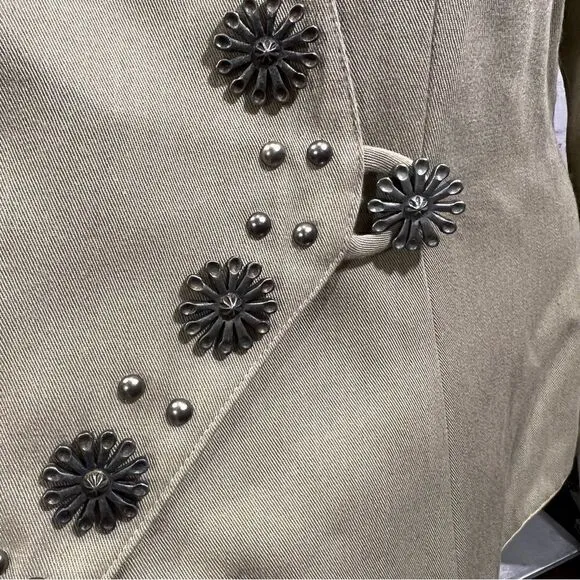 DOUBLE D RANCH tailored blazer with metal flower button embellishments. Medium