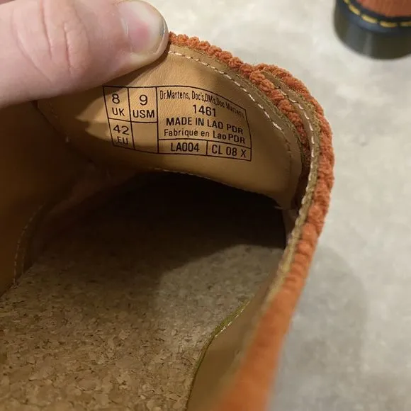 Dr. Doc Martens 1461 Corduroy Men’s 9 Oxford Duchess Boots Orange