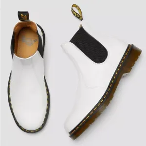 Dr. Doc Martens 2976 Smooth Leather White Chelsea Boots Pull On Bootie NEW