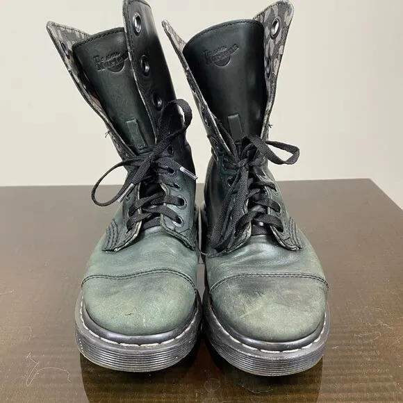 Dr. Doc Martens Aimilie Green Leather Fold Boots Women's 6