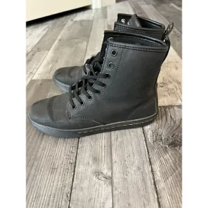 Dr. Doc Martens Cairo Leather Boots Size 6 Womens Lace Up Combat