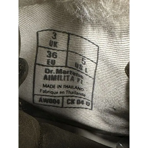 Dr Martens Aimilita FL Olive Leather Hole Boots Women's‎ Size 5