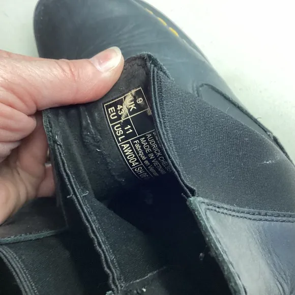 Dr. Martens Audrick Chelsea Boots Platform Stacked Sole Black Mens 11 Leather
