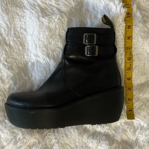 Dr Marten’s Caitlin Platform Boots