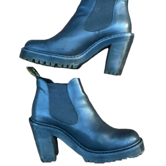Dr. Martens Hurston Black Leather High Heeled Boots Chunky Platform Women’s 8