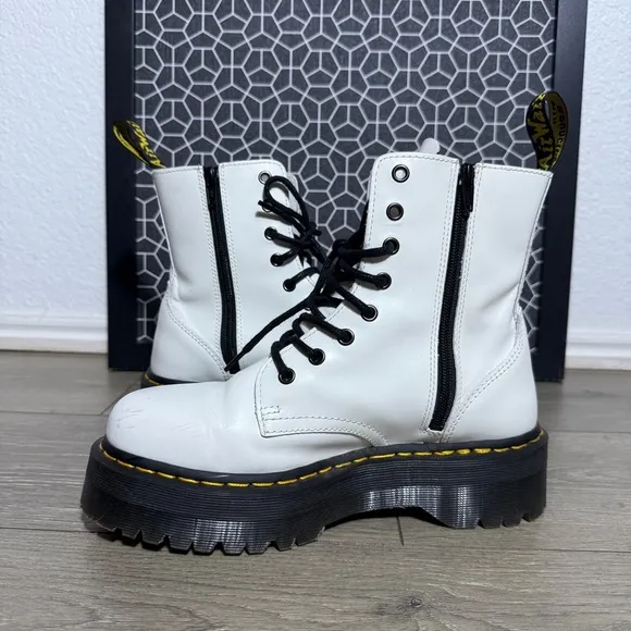 Dr. Martens Jadon Platform Chunky Heel Lace Boots White Leather Size 8