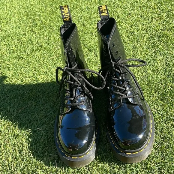 DR MARTENS Patent Leather Boots!