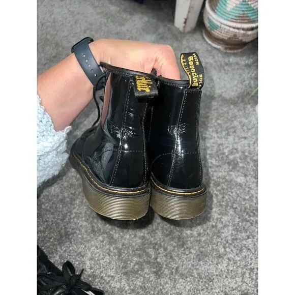 Dr. Martens Patent Leather Lace Up‎ Boots Size 4
