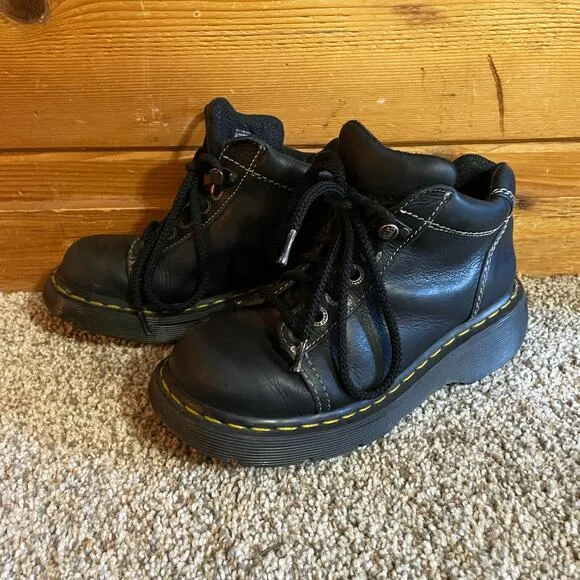 Dr Martens Vintage 8542 Chunky Heel Boots USA size 5
