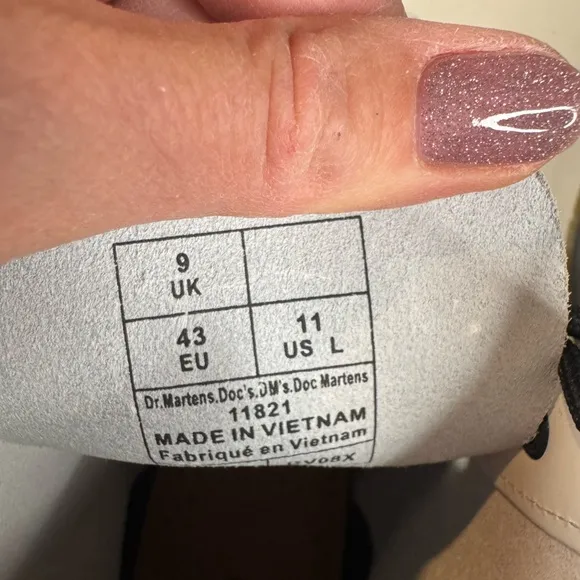 Dr. Martens White Leather Combat Boots 11 Women’s | Lace-Up Punk Goth Y2K Grunge