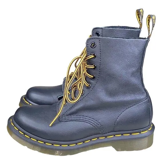 Dr. Martens Women’s Pascal Black Leather Lace Up Combat Boots Size 37 US 6