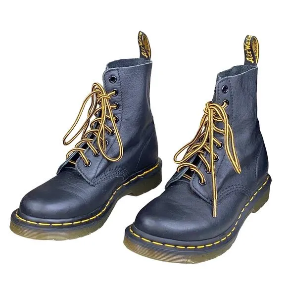 Dr. Martens Women’s Pascal Black Leather Lace Up Combat Boots Size 37 US 6