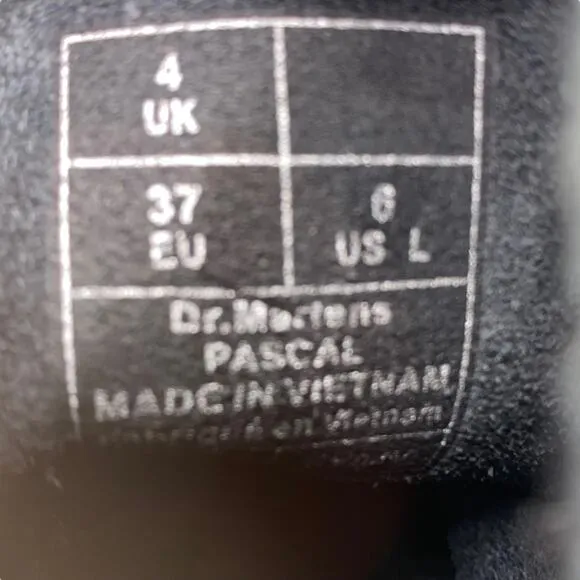 Dr. Martens Women’s Pascal Black Leather Lace Up Combat Boots Size 37 US 6