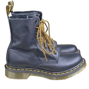 Dr. Martens Women’s Pascal Black Leather Lace Up Combat Boots Size 37 US 6