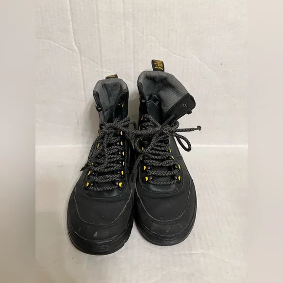 DR.MARTENS BOYS COMBS COMBAT BOOT