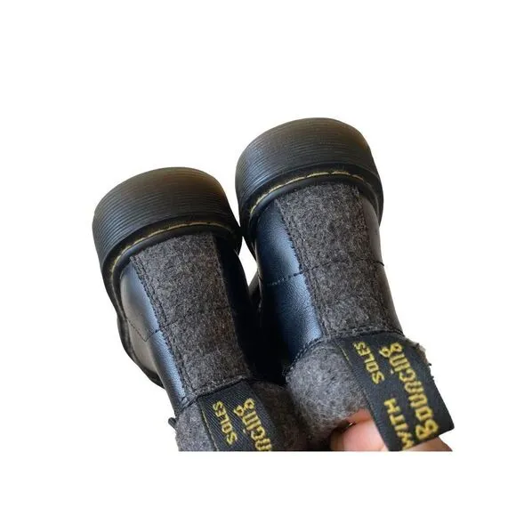 Dr Martens Toddler 1460 Fleeced Lined Leather Boots Size US Size 2 Toddler black