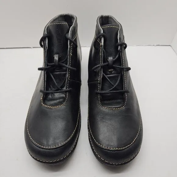 Duluth Trading Co Andina Womens Sz 9.5 Black Leather Chukka Ankle Boots NWT