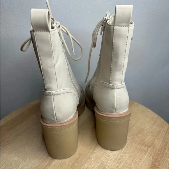 DV by Dolce Vita Chunky Heel boots