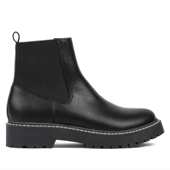 DV By Dolce Vita Lobera Chelsea Black Ankle Boots Women's 10