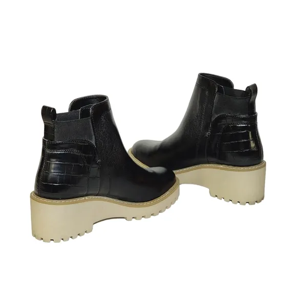 DV Dolce Vita Rielle Chunky Heel Platform Ankle Boots in Black Womens Size 7 M