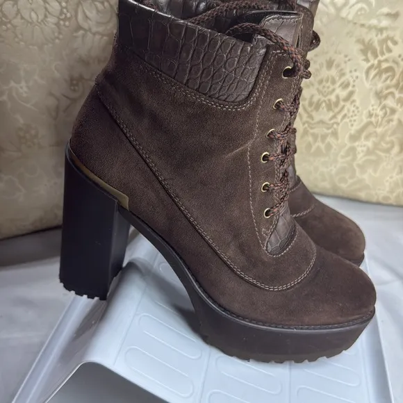 (E4) Stuart Weitzman Brown Suede Chunky Heel Lace Up Platform‎ Boots Size 7.5