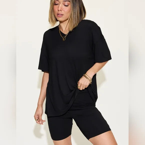 Easygoing V-Neck Shorts Set - Black