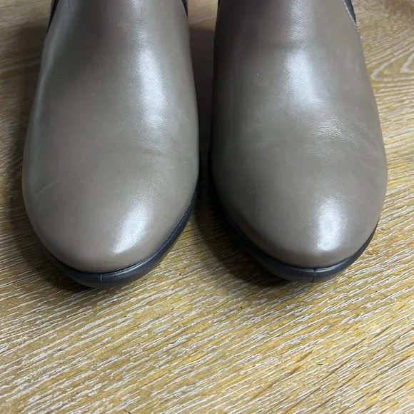 ECCO Boots Bootie Danish Womens Taupe Shape 55 Plateau Stack Heel 40