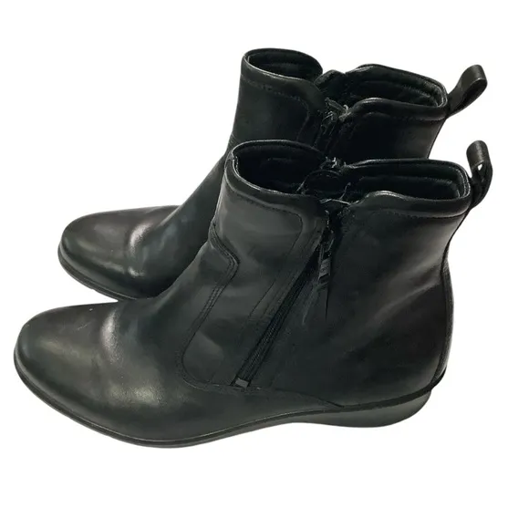 Ecco Leather Ankle Boots