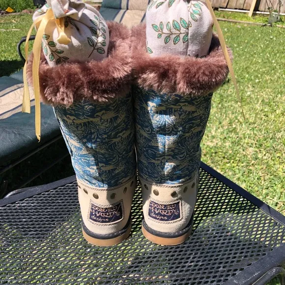 Ed Hardy Tiger Suede Winter Boots with fur lining 8