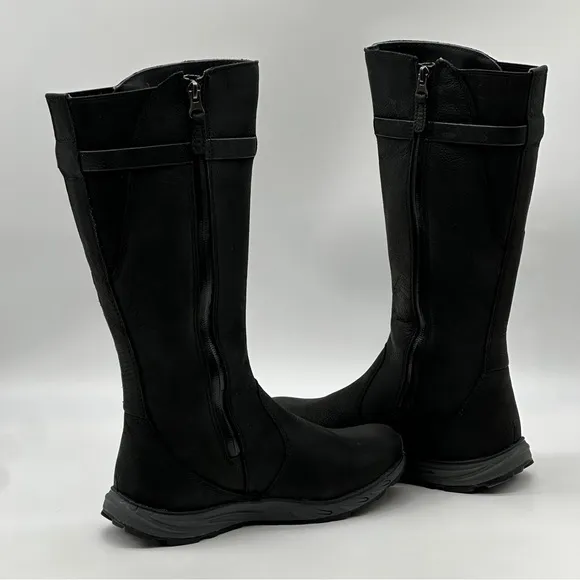 Eddie Bauer Lodge Boots. Size 8.5