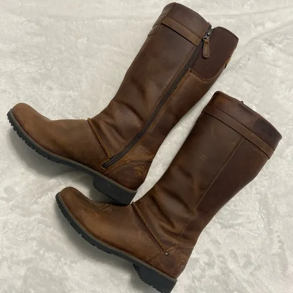 Eddie Bauer Women's Trace Boot Size 9
