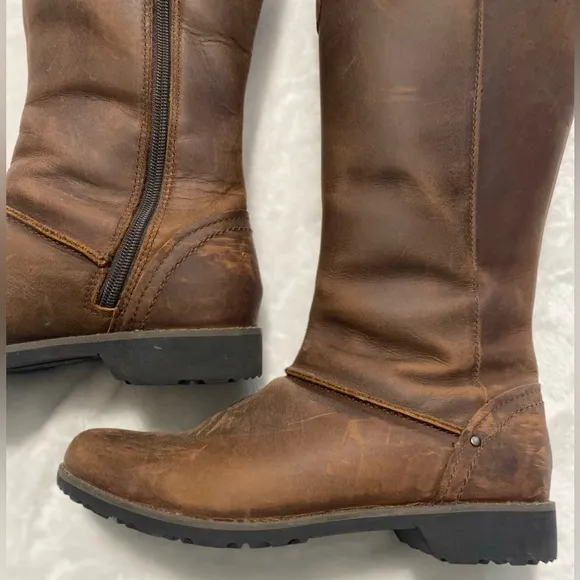 Eddie Bauer Women's Trace Boot Size 9
